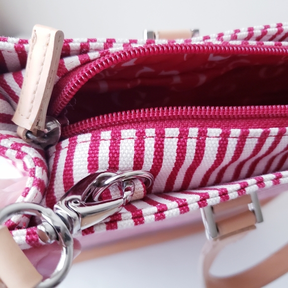 Vintage Guess Red and White Striped Tote Bag - Picture 11 of 16